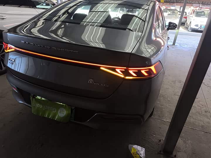 Фото 8 - BYD Qin Plus