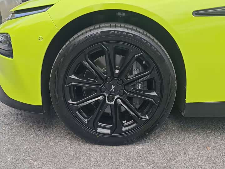 Фото 5 - XPeng P7