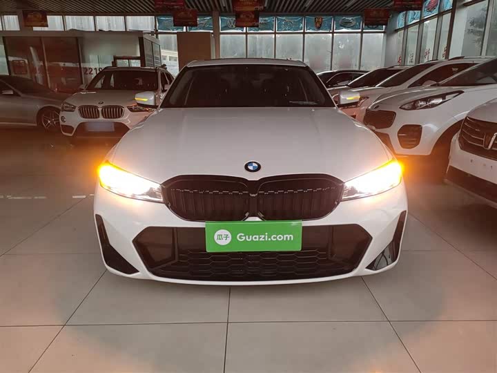 Фото 3 - BMW 3 Series