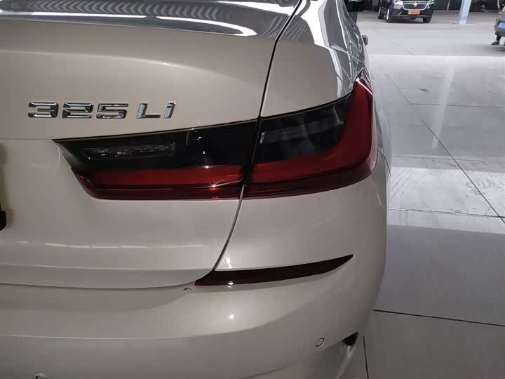 Фото 8 - BMW 3 Series