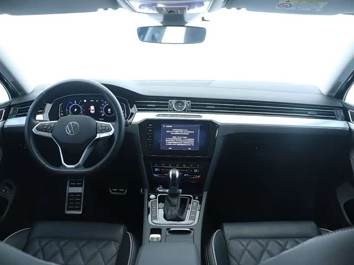 Фото 6 - Volkswagen Magotan GTE Hybrid