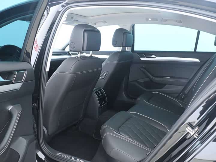 Фото 9 - Volkswagen Magotan GTE Hybrid