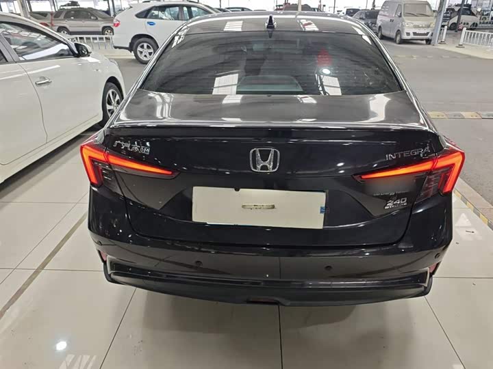 Фото 6 - Honda Integra