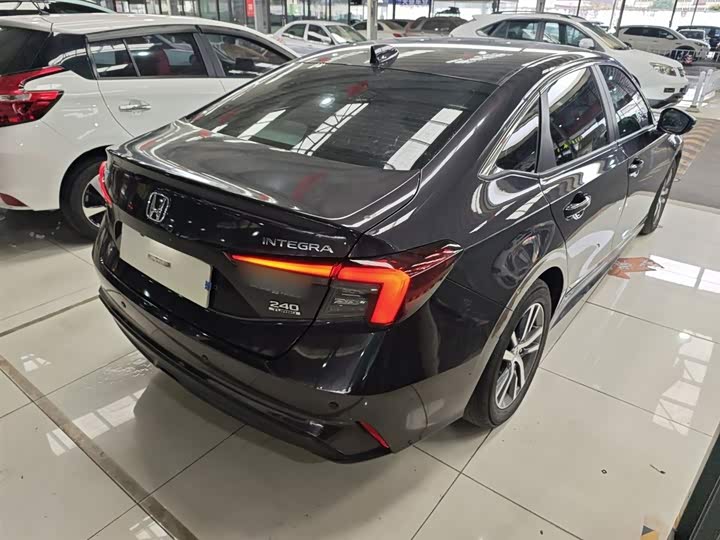 Фото 7 - Honda Integra