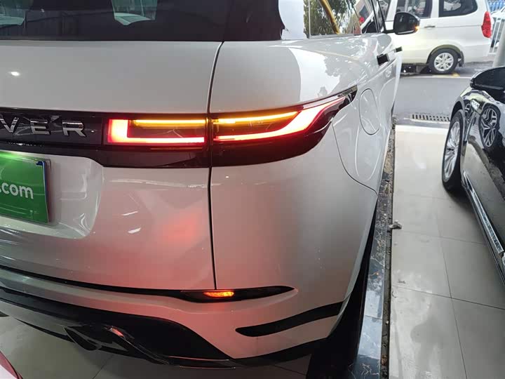 Фото 8 - Land Rover Range Rover Evoque L