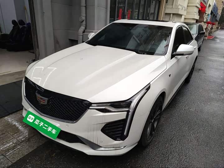 Фото 2 - Cadillac CT4