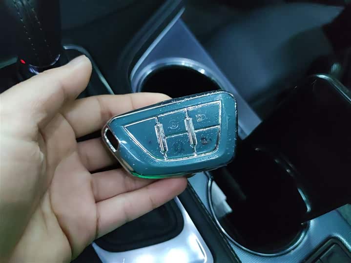 Фото 9 - Cadillac CT4