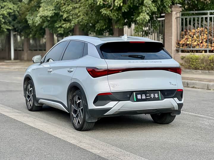 Фото 6 - BYD Yuan Plus