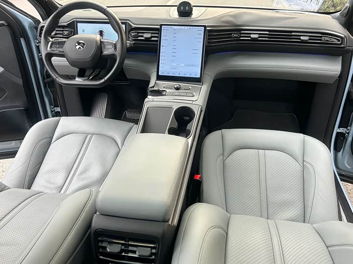 Фото 9 - Nio ES6