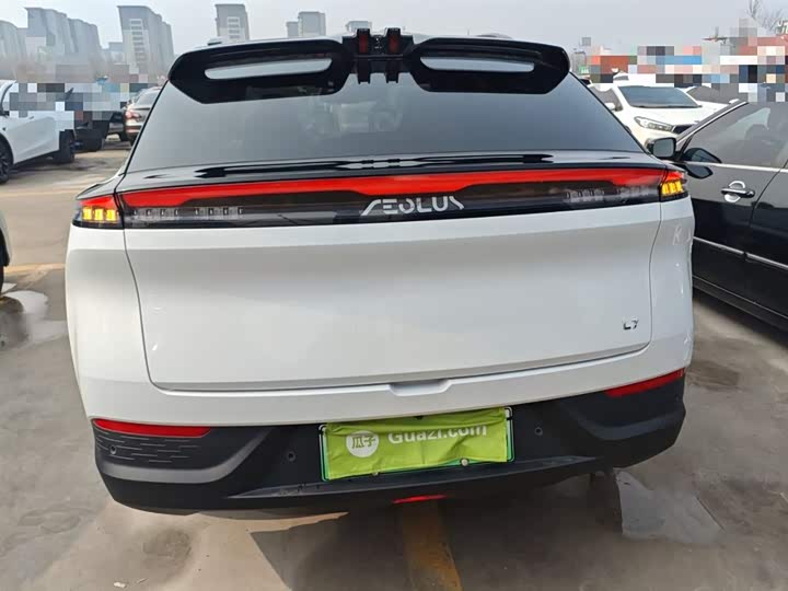 Фото 6 - Dongfeng Aeolus L7