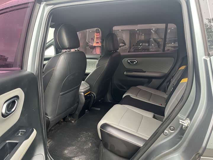 Фото 6 - GAC Aion Y