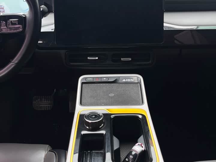 Фото 8 - GAC Aion Y