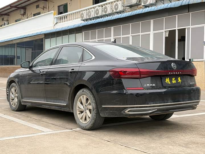 Фото 6 - Volkswagen Passat