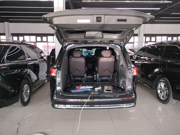 Фото 6 - Toyota Sienna