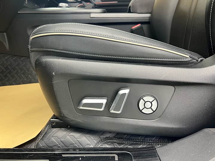 Фото 8 - Tank 300