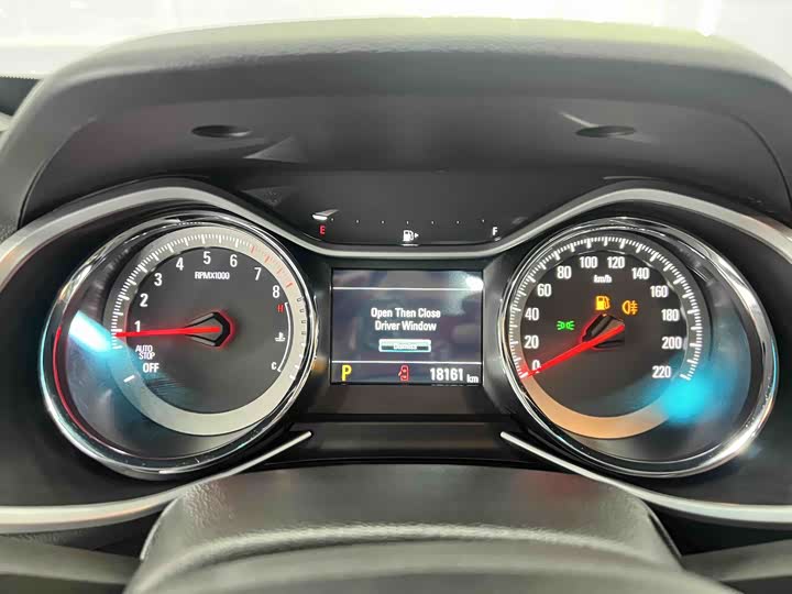 Фото 9 - Chevrolet Orlando