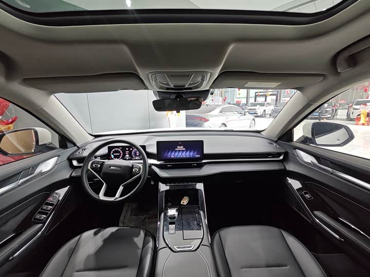 Фото 8 - Haval H6