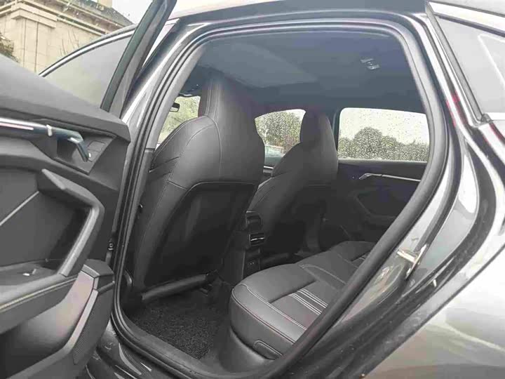 Фото 5 - Audi A3