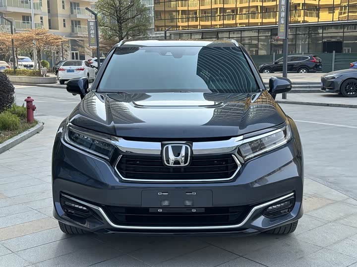 Фото 2 - Honda Avancier