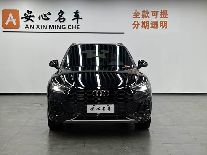 Фото 2 - Audi Q5L