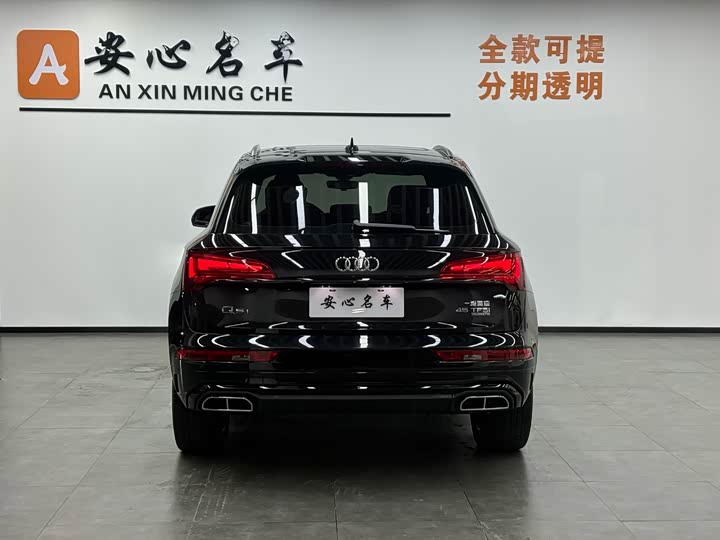 Фото 4 - Audi Q5L