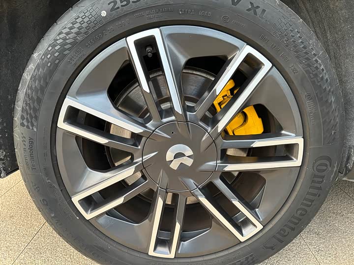 Фото 9 - Nio ES6