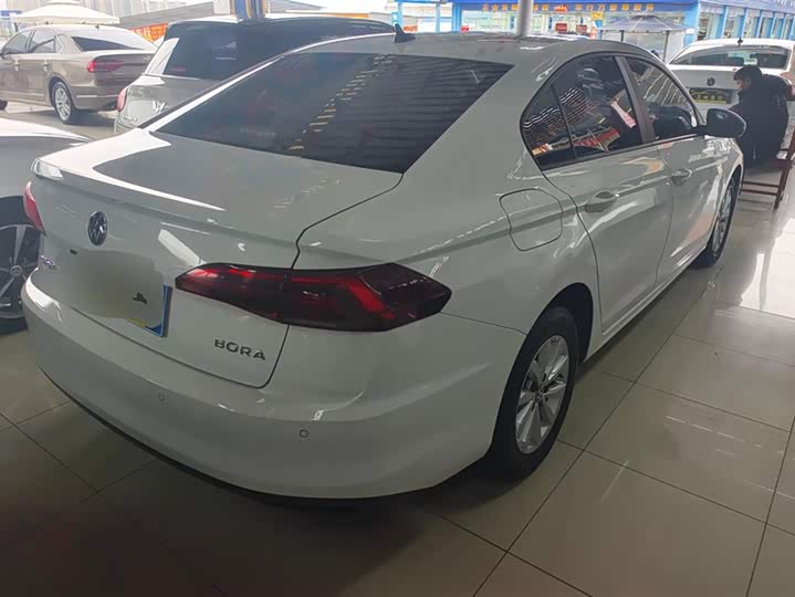 Фото 3 - Volkswagen Bora