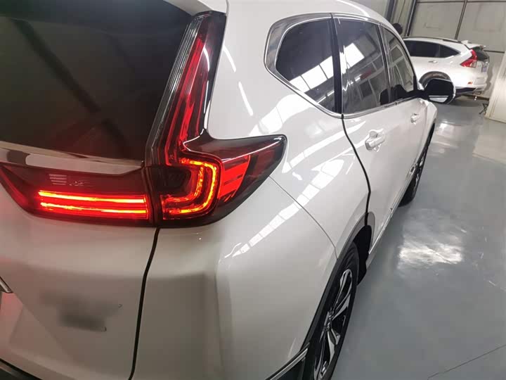 Фото 8 - Honda CR-V