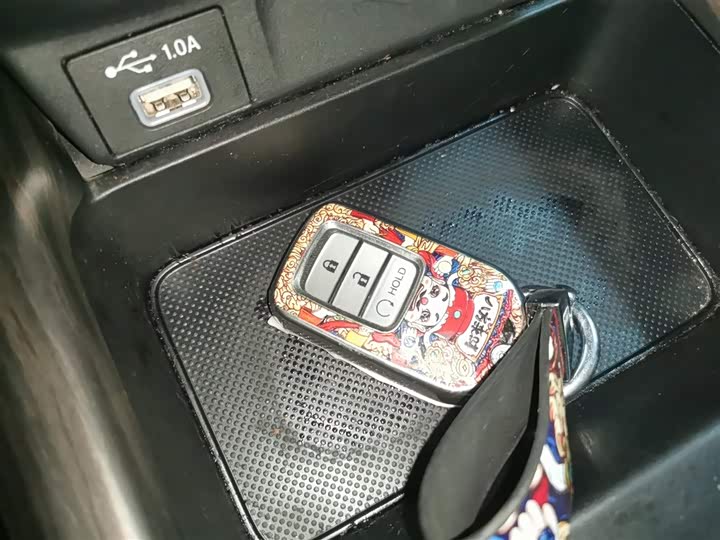 Фото 9 - Honda CR-V