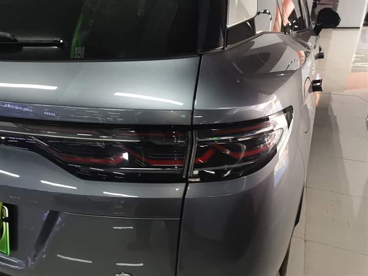 Фото 8 - BYD Song L DM-i Hybrid