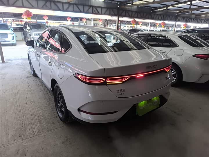 Фото 5 - BYD Qin Plus