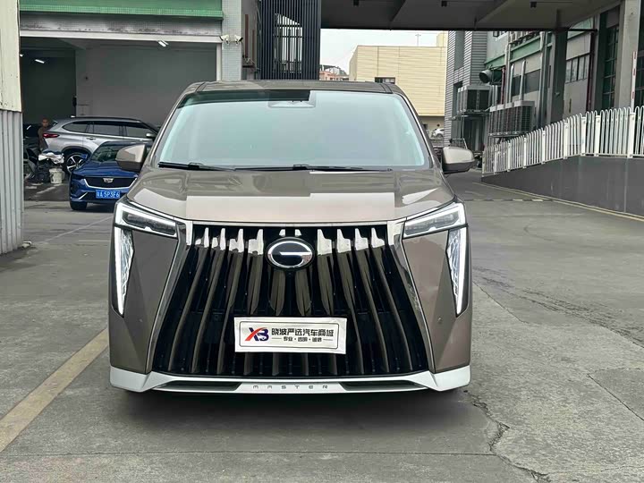 Фото 3 - GAC Trumpchi E9