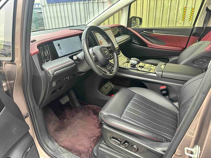 Фото 5 - GAC Trumpchi E9