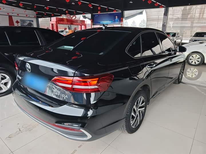 Фото 9 - Volkswagen Lavida