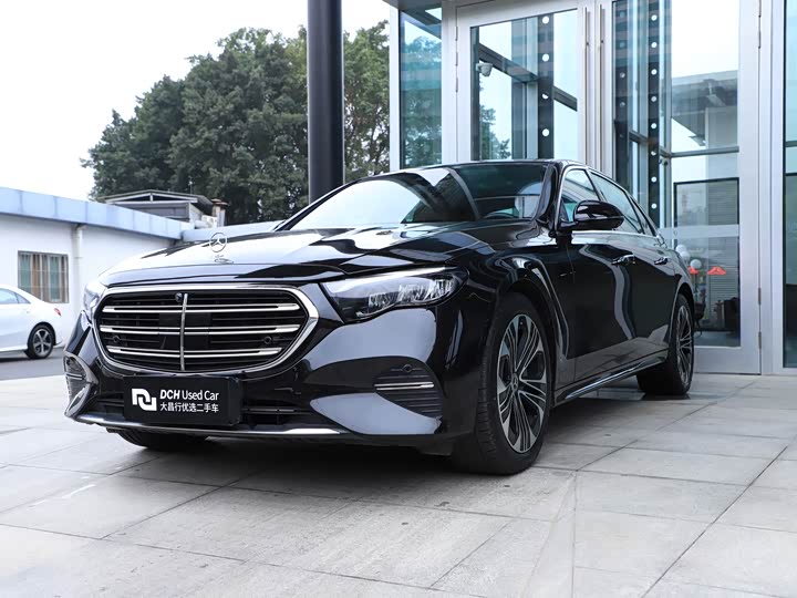 Фото 1 - Mercedes-Benz E-Class Hybrid