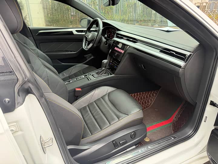 Фото 8 - Volkswagen CC