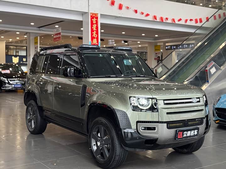 Фото 3 - Land Rover Defender