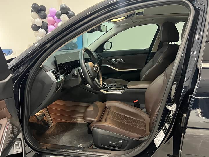 Фото 9 - BMW 3 Series