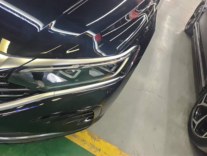 Фото 5 - Volkswagen Passat