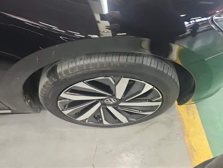 Фото 6 - Volkswagen Passat