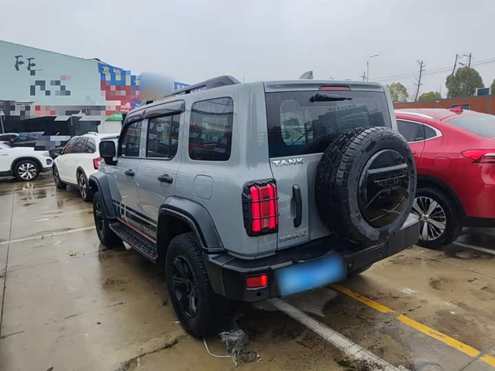 Фото 5 - Tank 300