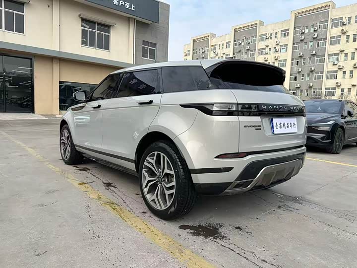 Фото 9 - Land Rover Range Rover Evoque L
