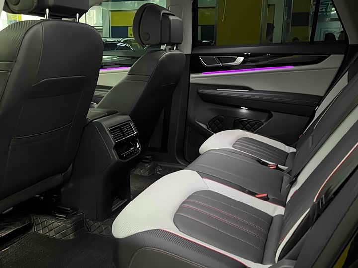 Фото 6 - Volkswagen Teramont X