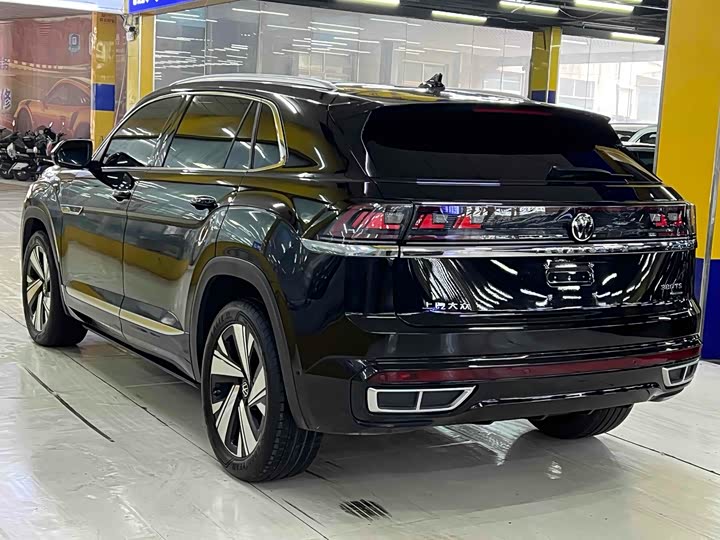 Фото 7 - Volkswagen Teramont X