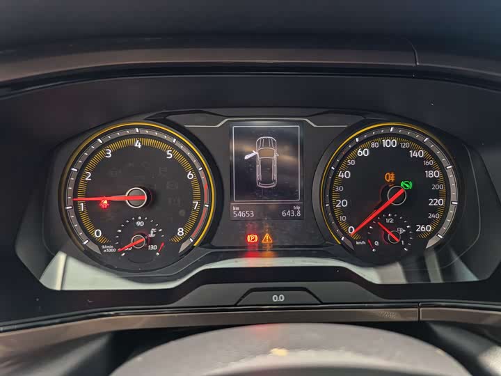 Фото 3 - Volkswagen Tharu