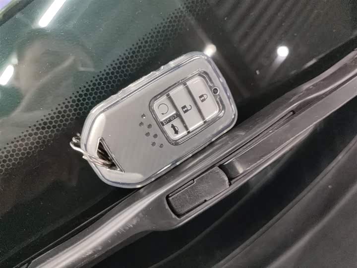 Фото 9 - Honda Accord