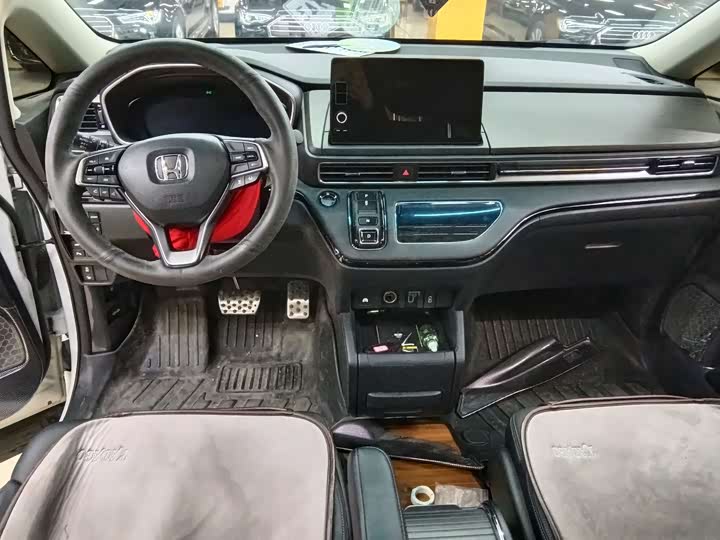 Фото 5 - Honda Elysion