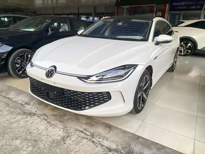 Фото 1 - Volkswagen Lamando L