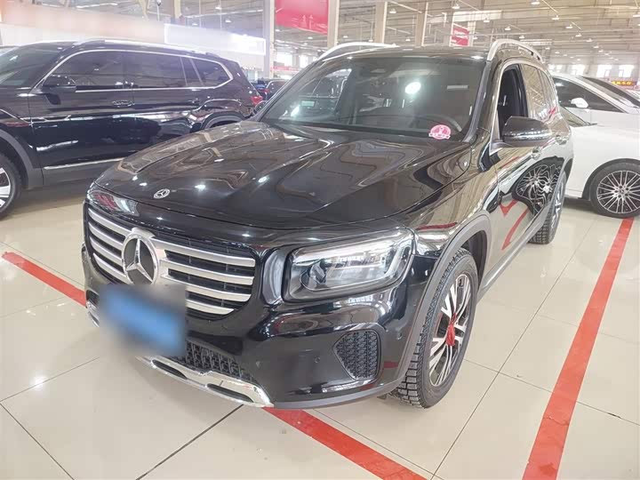 Фото 2 - Mercedes-Benz GLB-Class