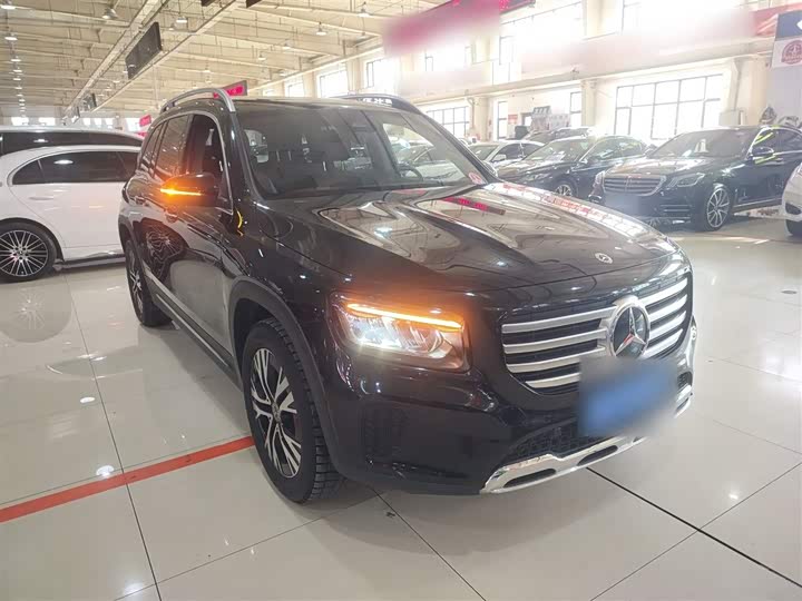 Фото 4 - Mercedes-Benz GLB-Class